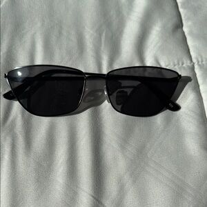 Stylish Black Sunglasses